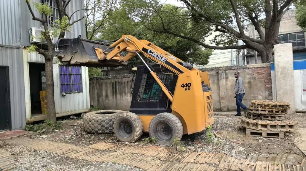 CASE 440 Мини-погрузчики