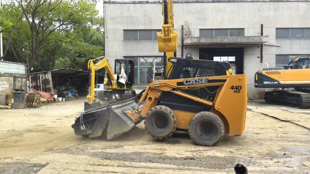 CASE 440 Мини-погрузчики