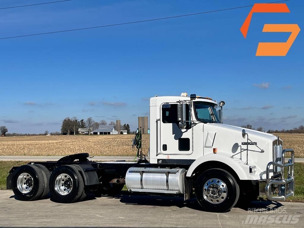 Kenworth T 800 Седельные тягачи