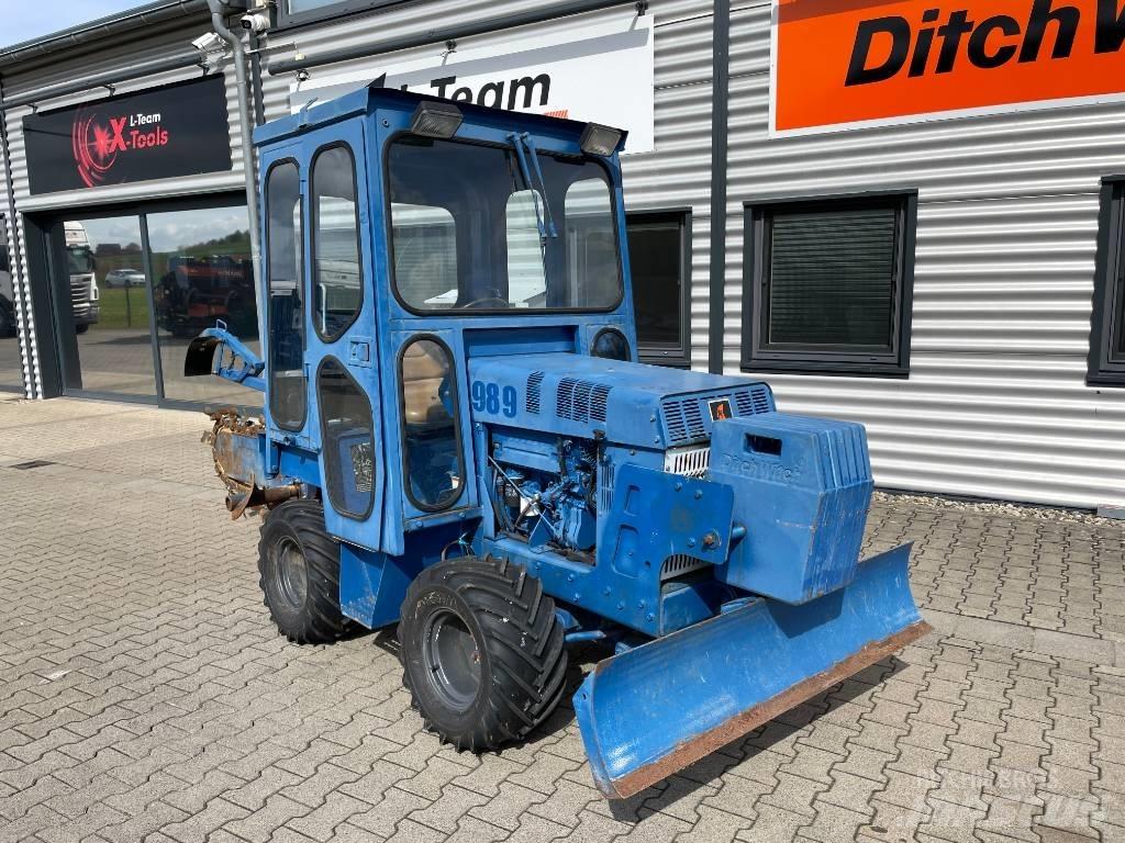 Ditch Witch 3700 DD Траншеекопатели
