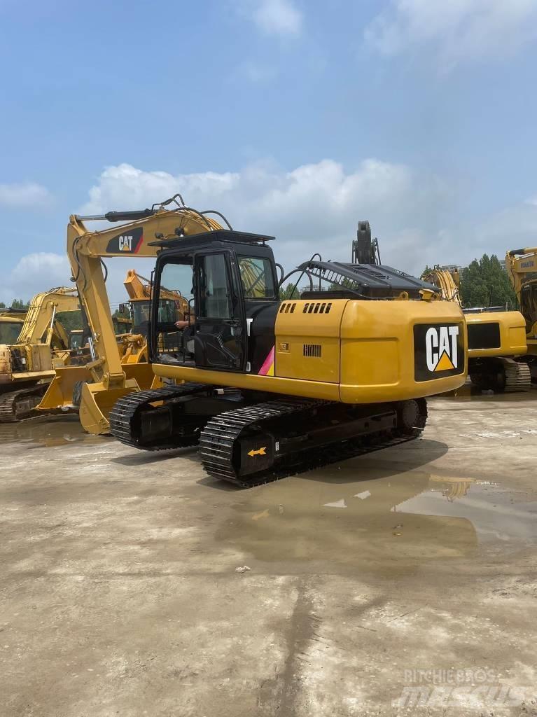 CAT 320D Гусеничные экскаваторы