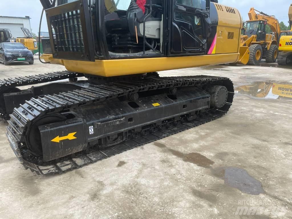 CAT 320D Гусеничные экскаваторы