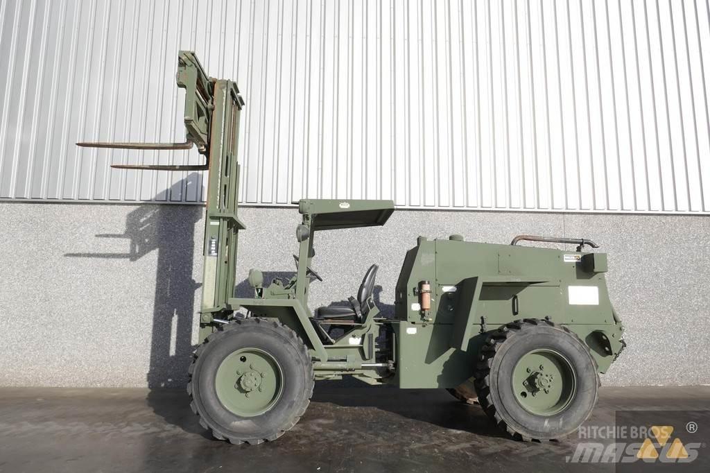 CASE M4K Ex-army Внедорожные погрузчики