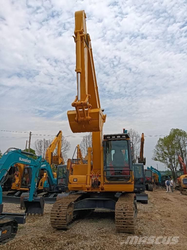 Komatsu PC 160 Гусеничные экскаваторы