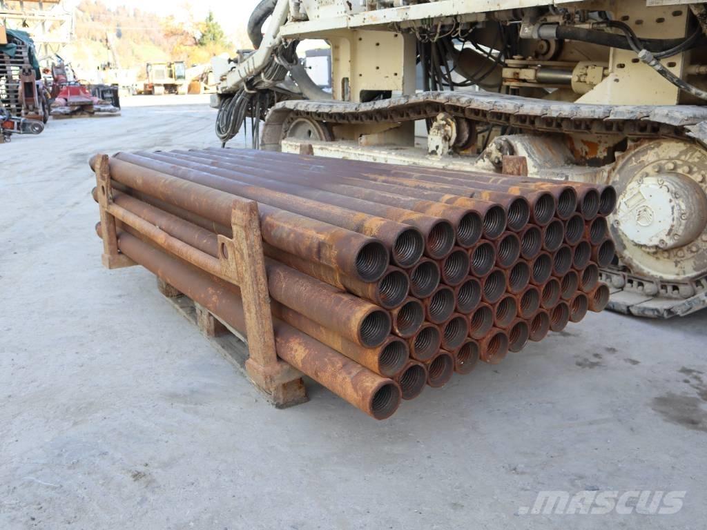 Klemm KR 805-2W Гусеничные буровые установки