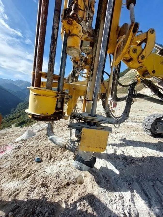 Atlas Copco Roc F6 Буровые вышки