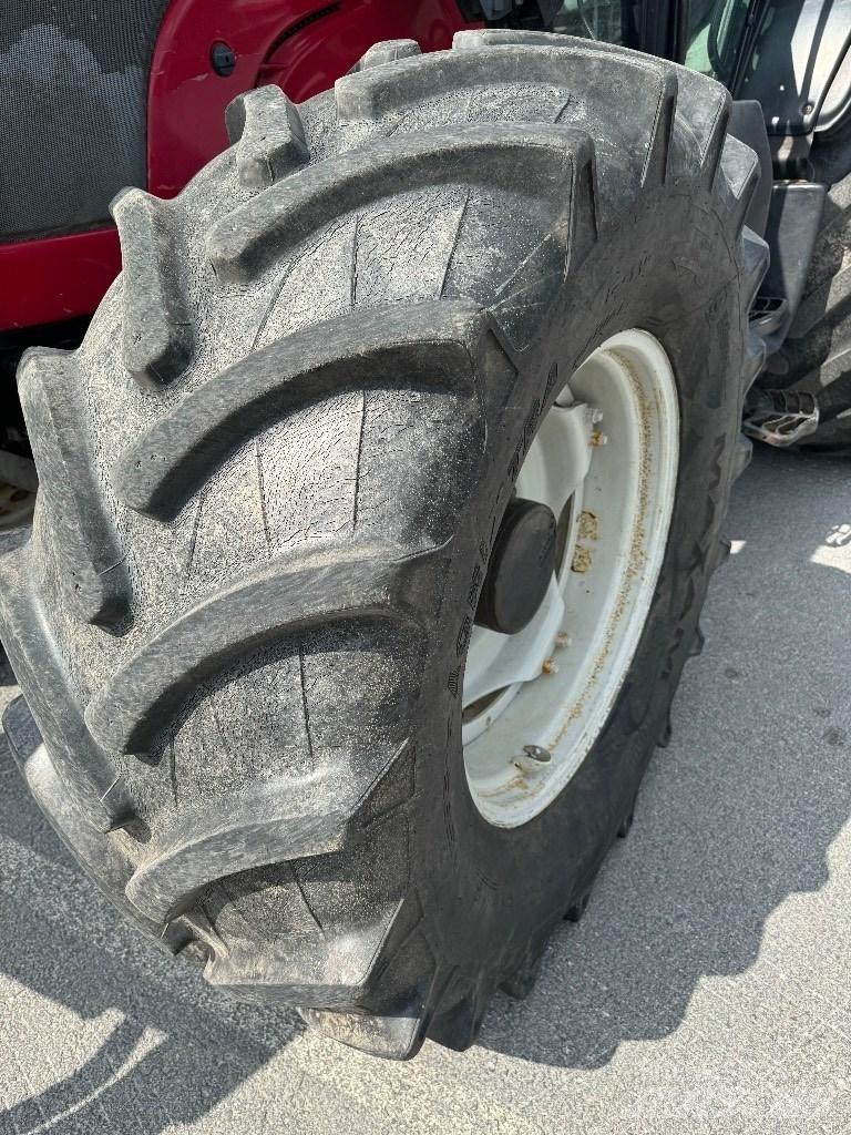 Valtra N141 Advance Трактора