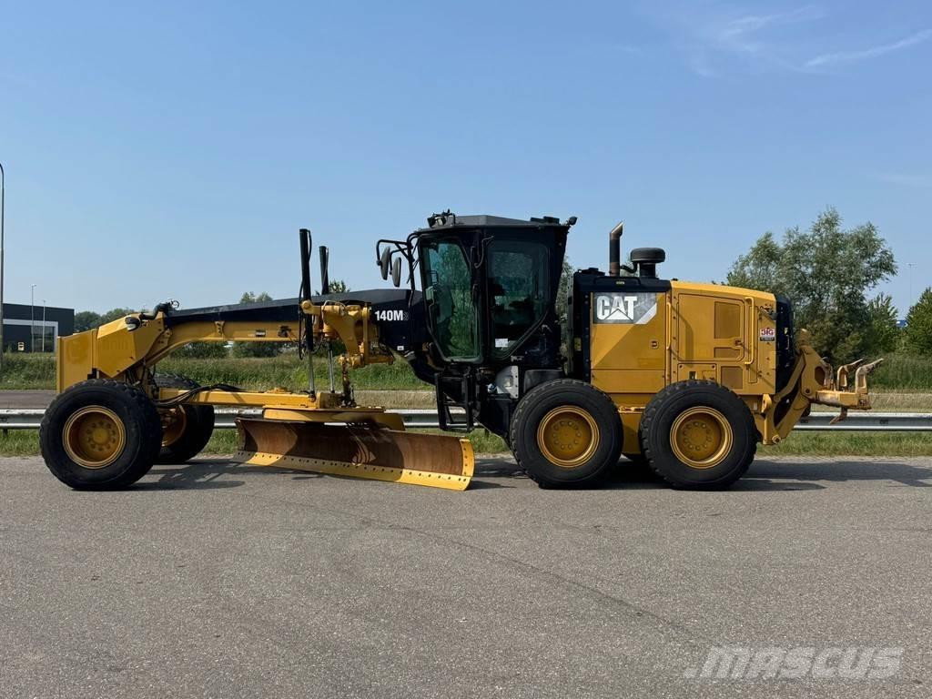 CAT 140M3 Грейдеры