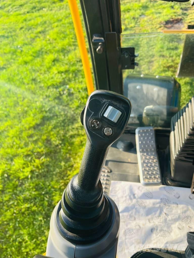 JCB 110 W Hydradig Колёсные экскаваторы