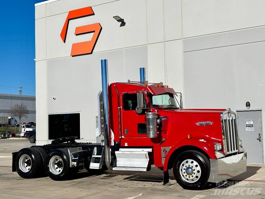 Kenworth W 900 Седельные тягачи
