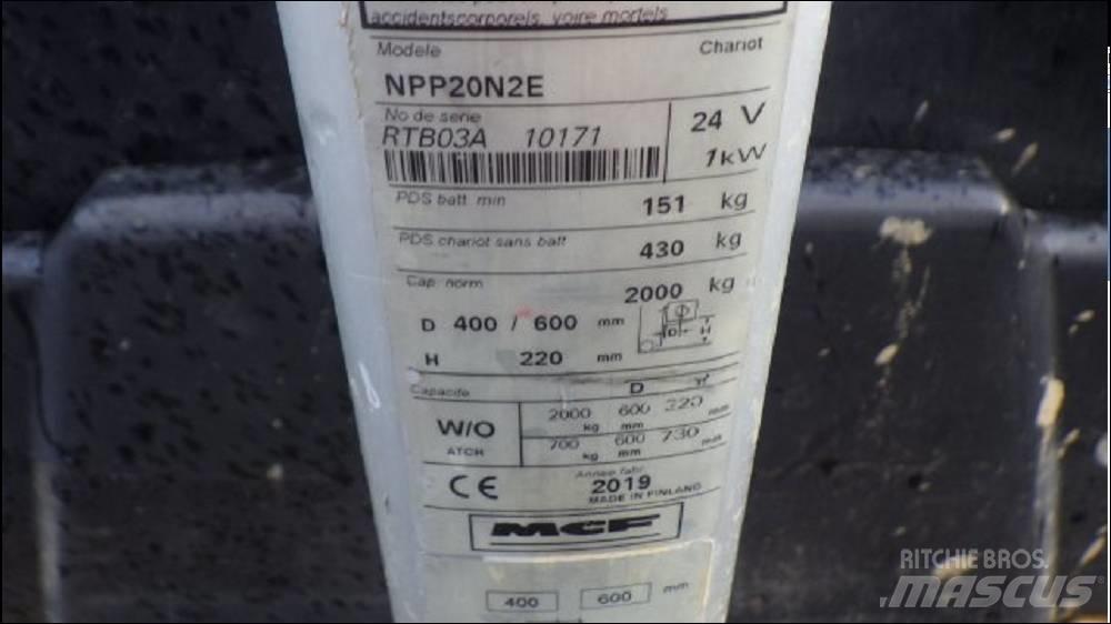 CAT NPP 20 N2E Ручные электрические тележки
