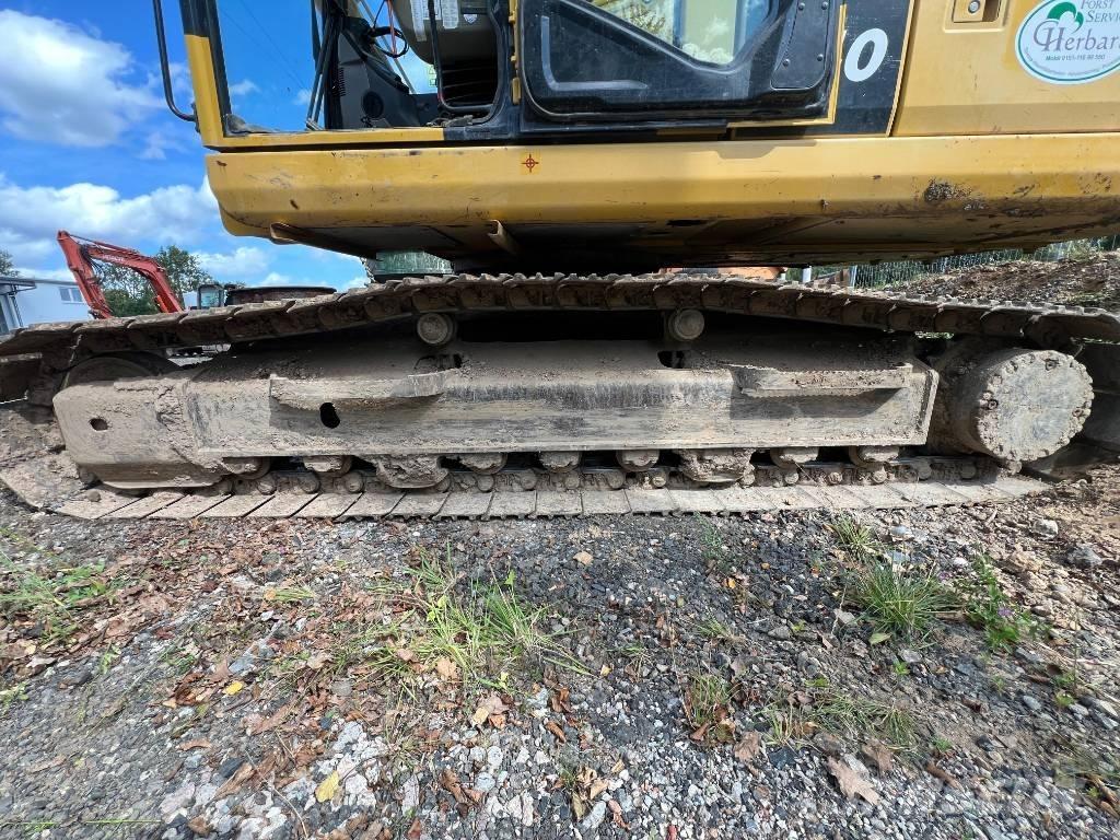 Komatsu PC 240 NLC Гусеничные экскаваторы