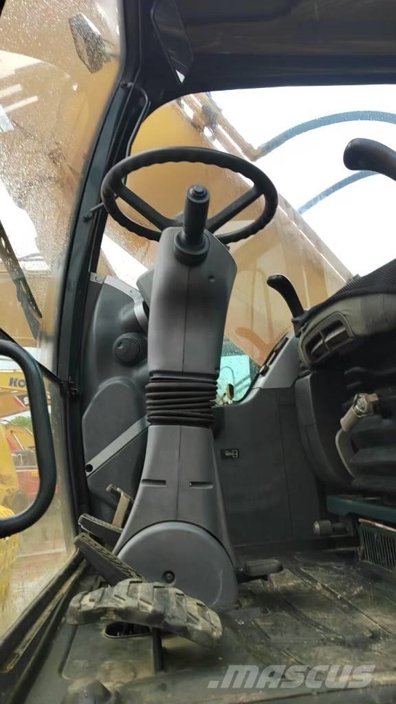 Hyundai 210W-9 Колёсные экскаваторы