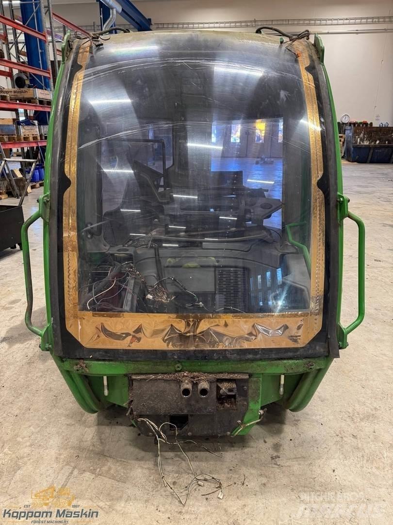 John Deere 1270E Кабины и интерьер