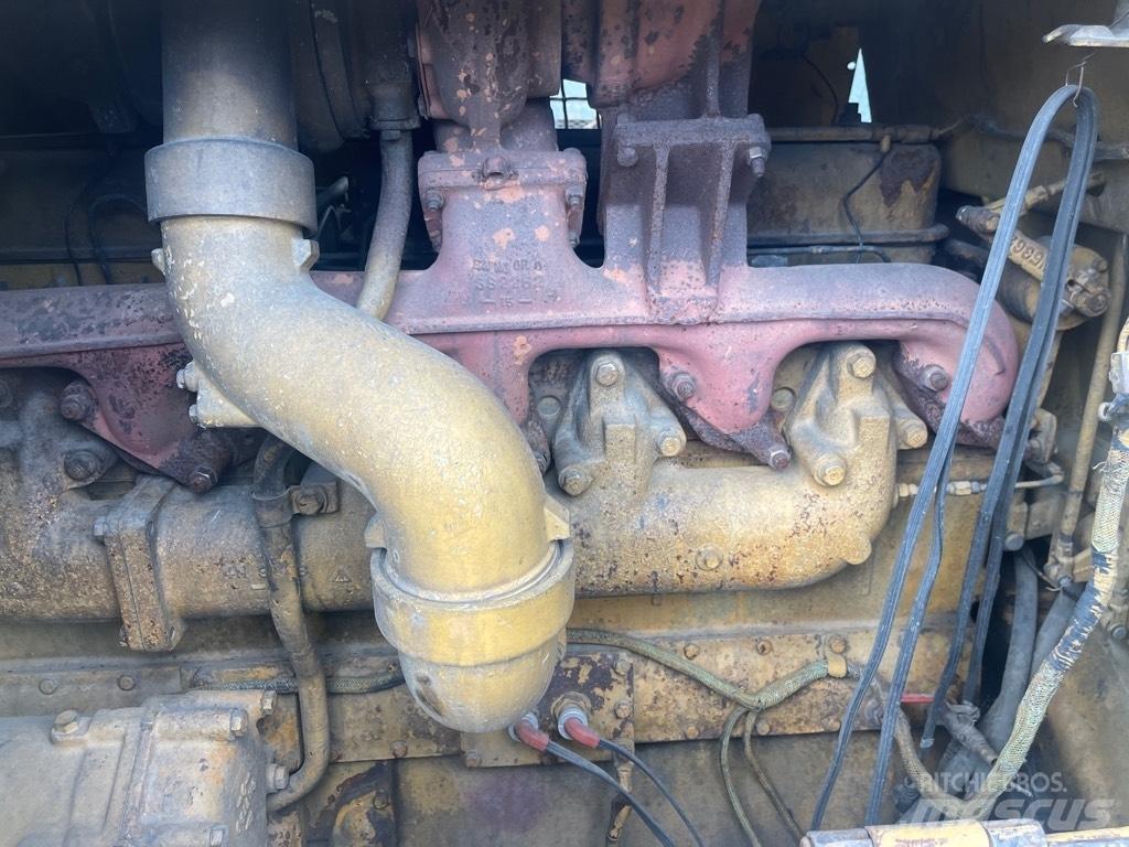 CAT D 8 K Гусеничные бульдозеры