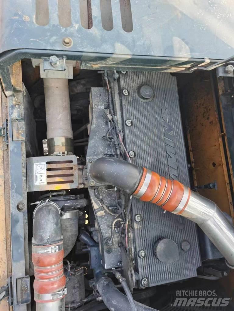 Hyundai R485LVS Гусеничные экскаваторы