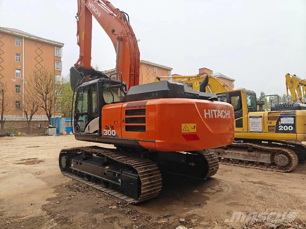 Hitachi ZX300 Гусеничные экскаваторы