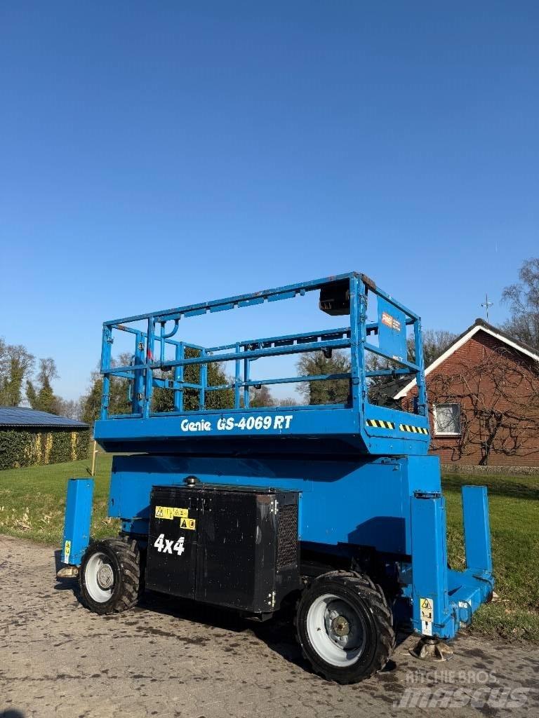 Genie GS 4069 RT Ножничные подъемники