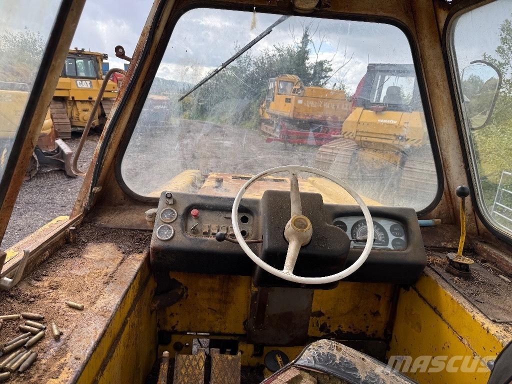 JCB 3 C II Экскаваторы-погрузчики