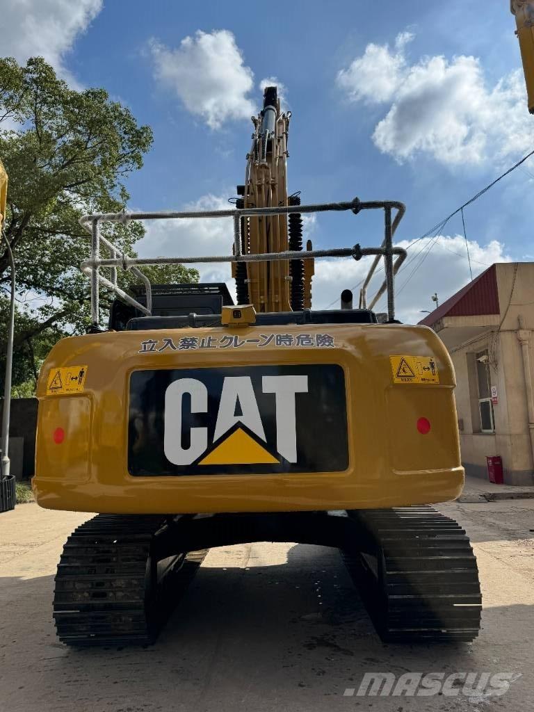 CAT CAT320D Малые экскаваторы 7т-12т