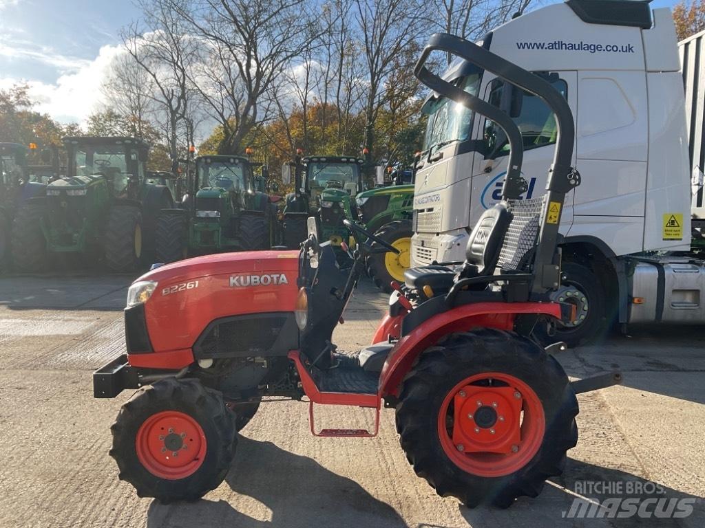 Kubota B 2261 Трактора