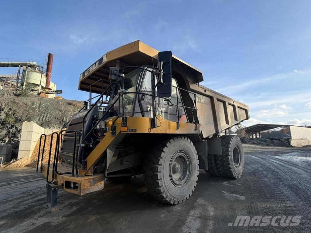 CAT 775 F Карьерные самосвалы