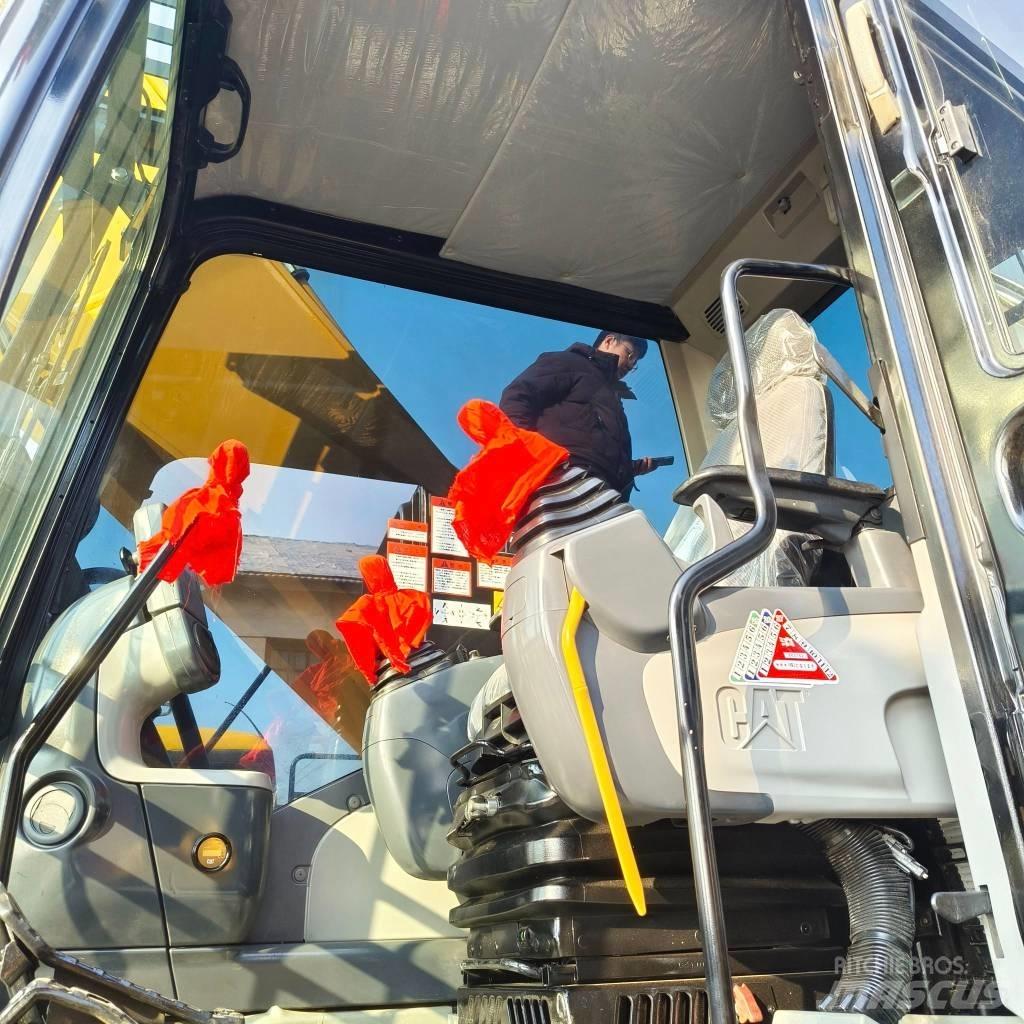 CAT CAT340d Гусеничные экскаваторы