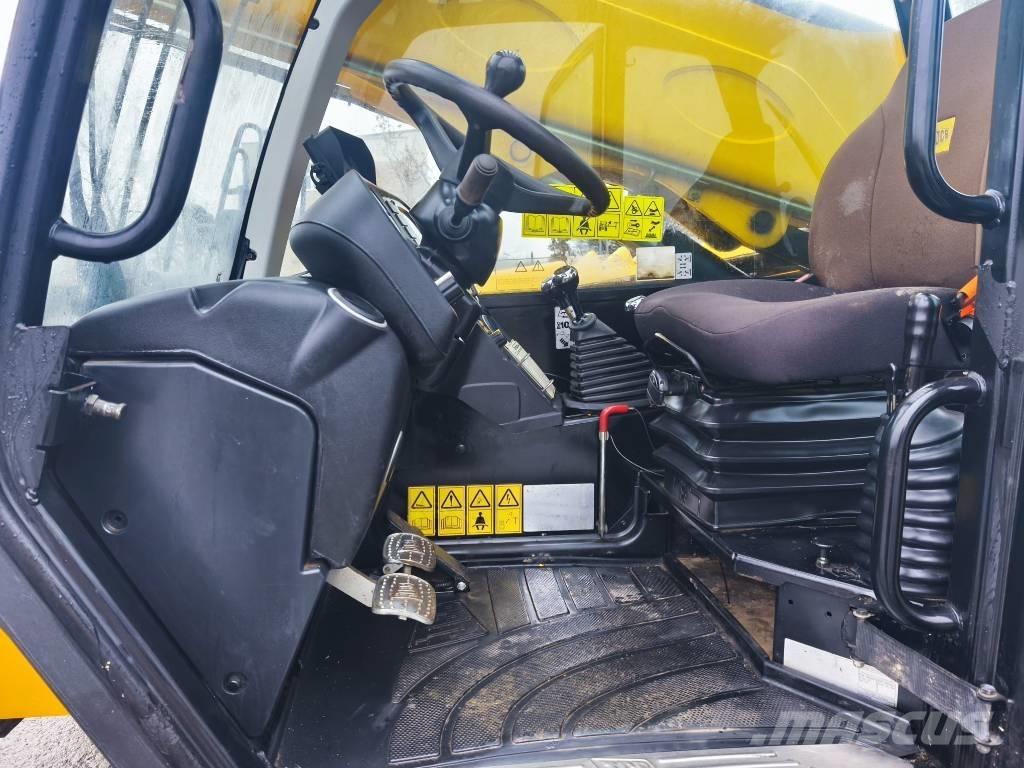 JCB 533-105 Телескопические погрузчики