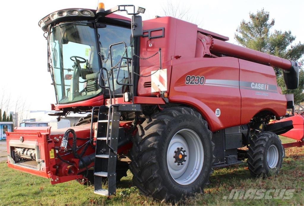 Case IH AF 9230 Зерноуборочные комбайны