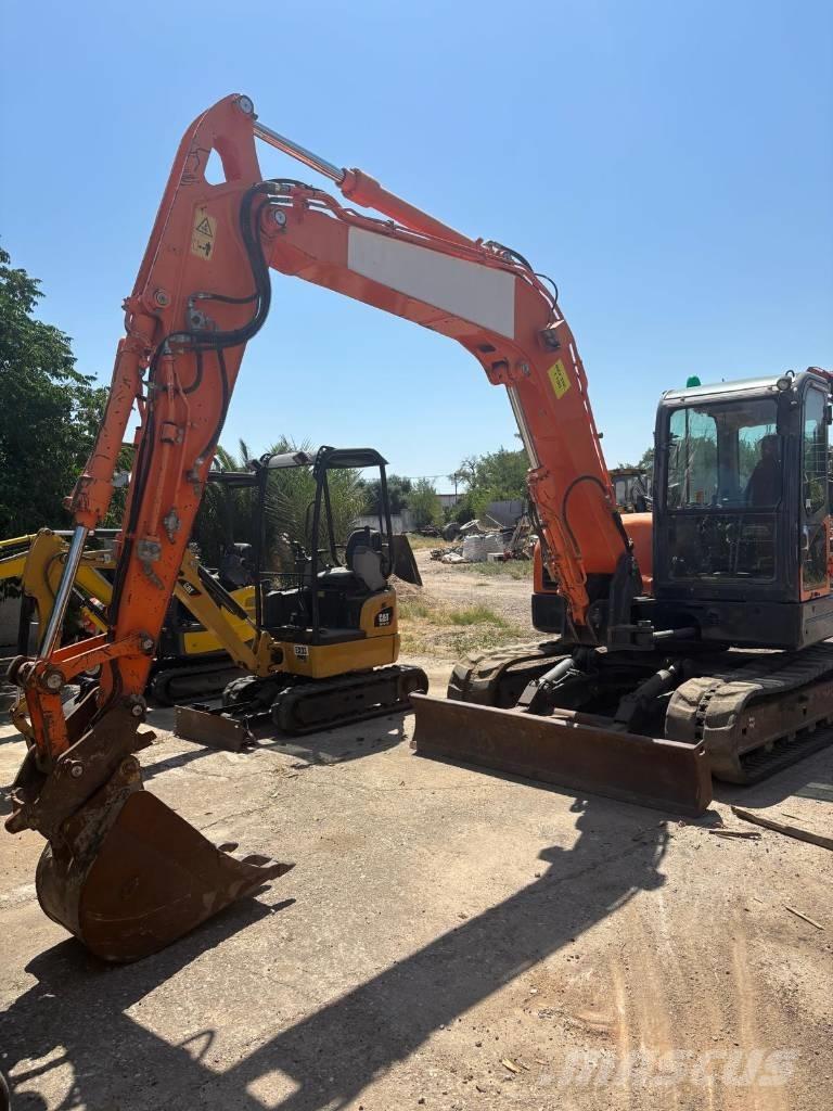 Doosan DX 80 R Малые экскаваторы 7т-12т