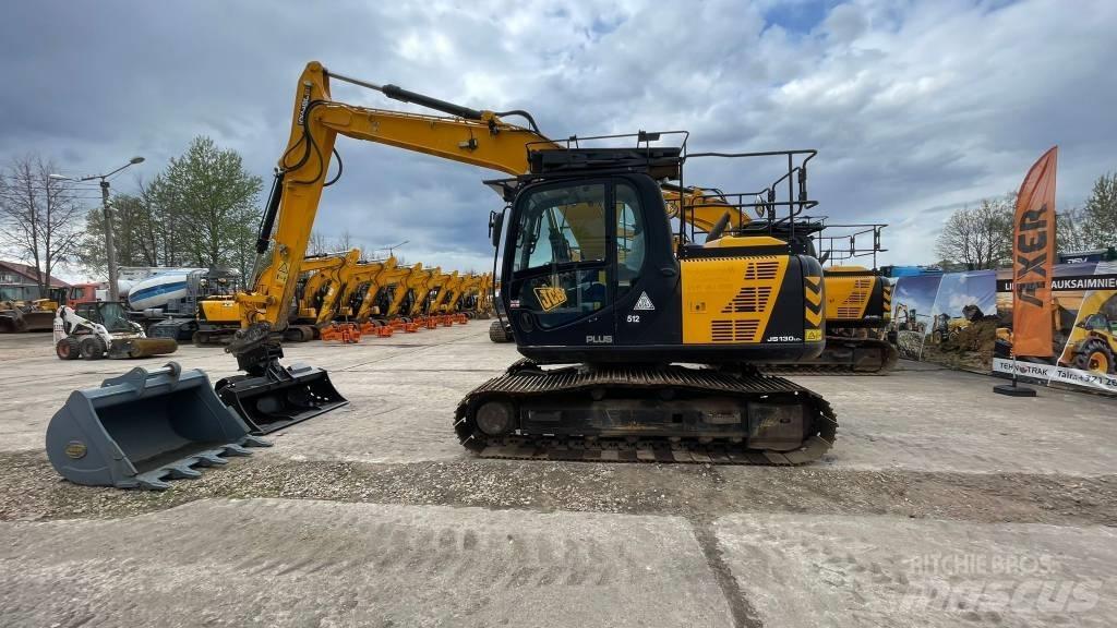 JCB JS 130 LC Гусеничные экскаваторы