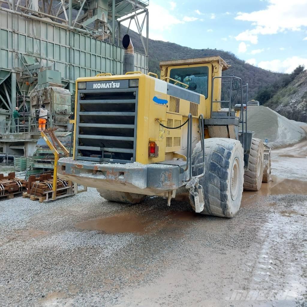Komatsu WA 600-3 Фронтальные погрузчики