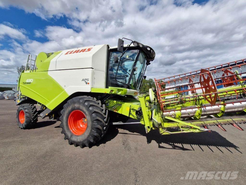 CLAAS Tucano 430 Зерноуборочные комбайны