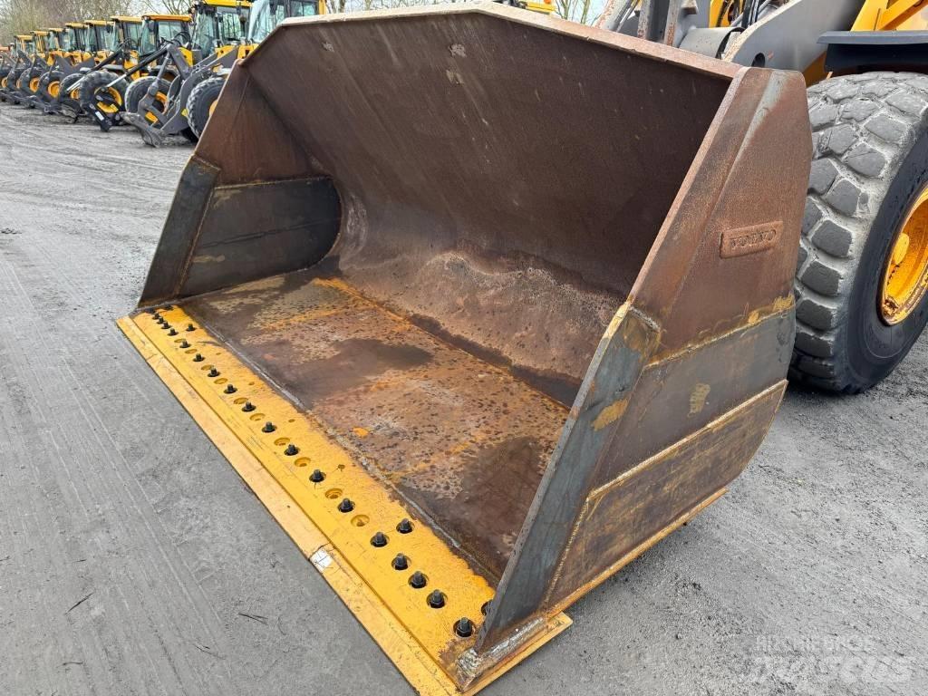 Volvo L 180 H Фронтальные погрузчики