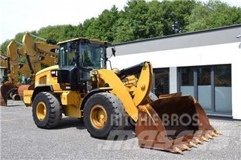 CAT 938 M Фронтальные погрузчики