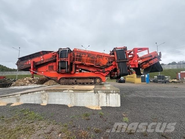 Terex Finlay 883 Мобильные грохоты