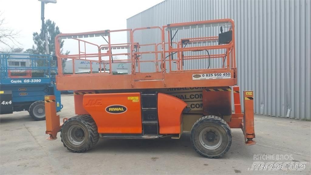 JLG 3394RT Ножничные подъемники