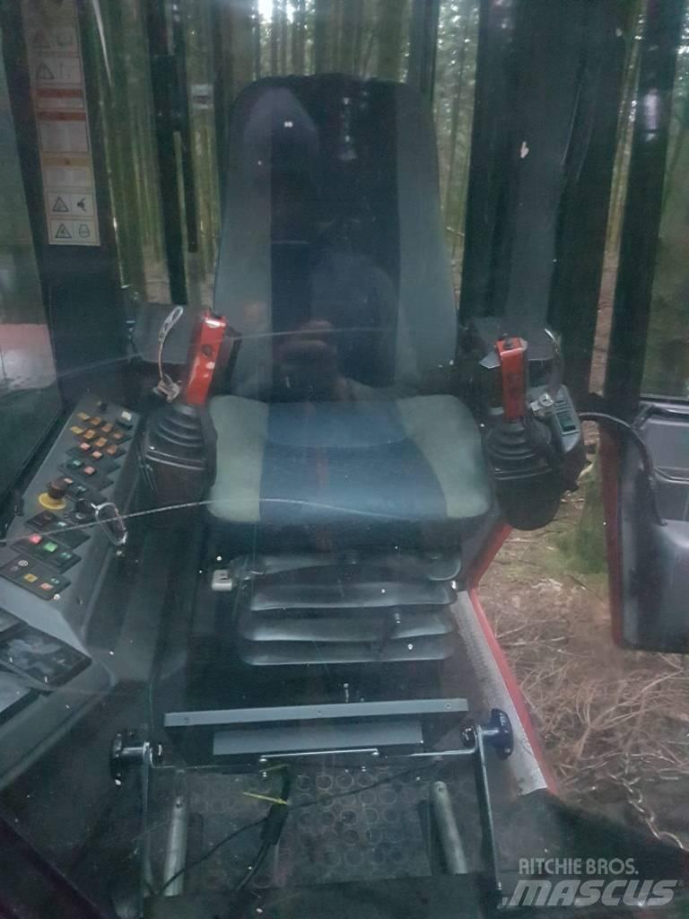 Valmet 921 921 Харвестеры