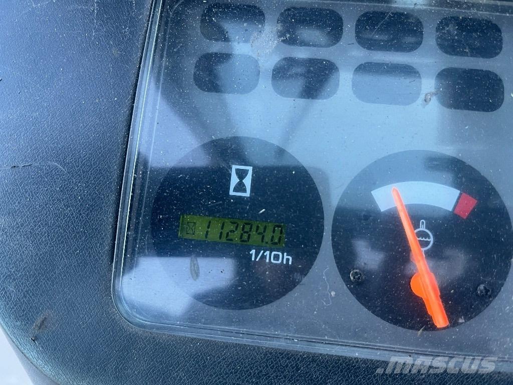 Nissan FGD02A300 Дизельные погрузчики