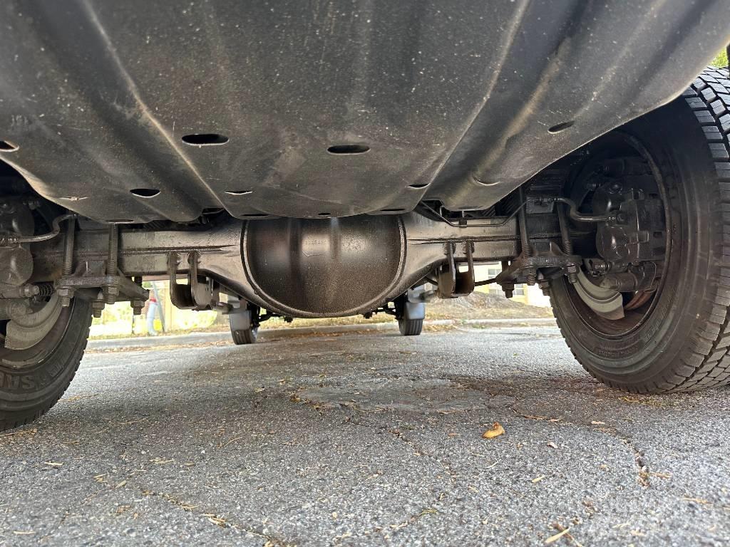 Ford F 450 Грузовики-Щеповозы