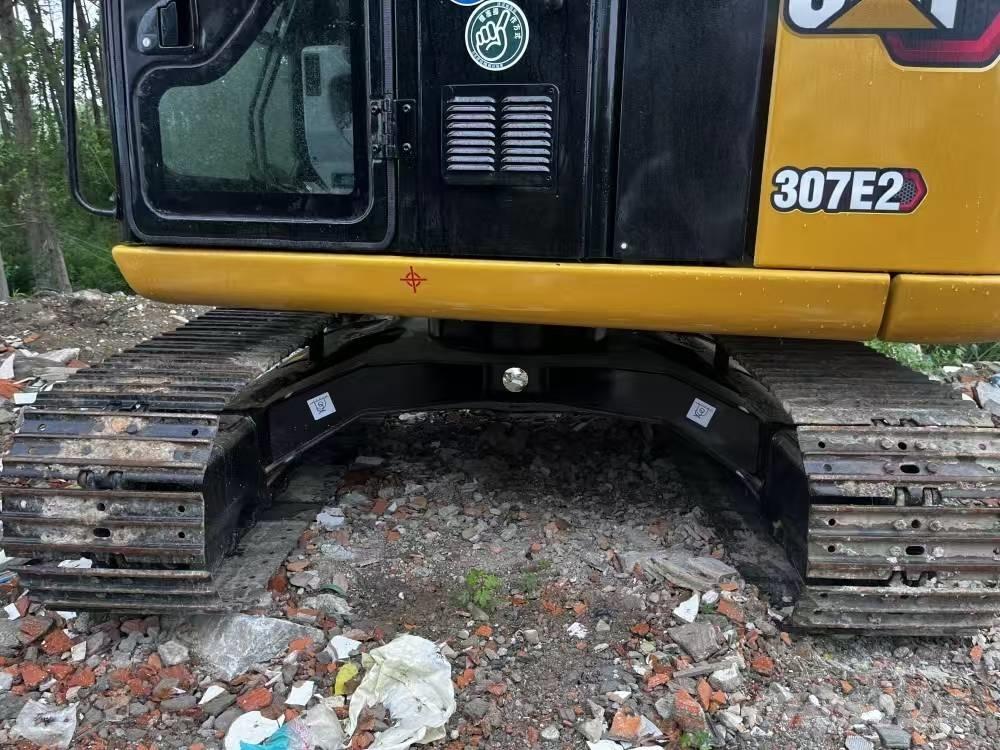 CAT 307 E2 Малые экскаваторы 7т-12т
