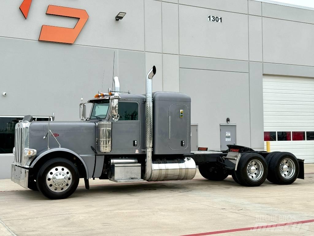 Peterbilt 389 Седельные тягачи