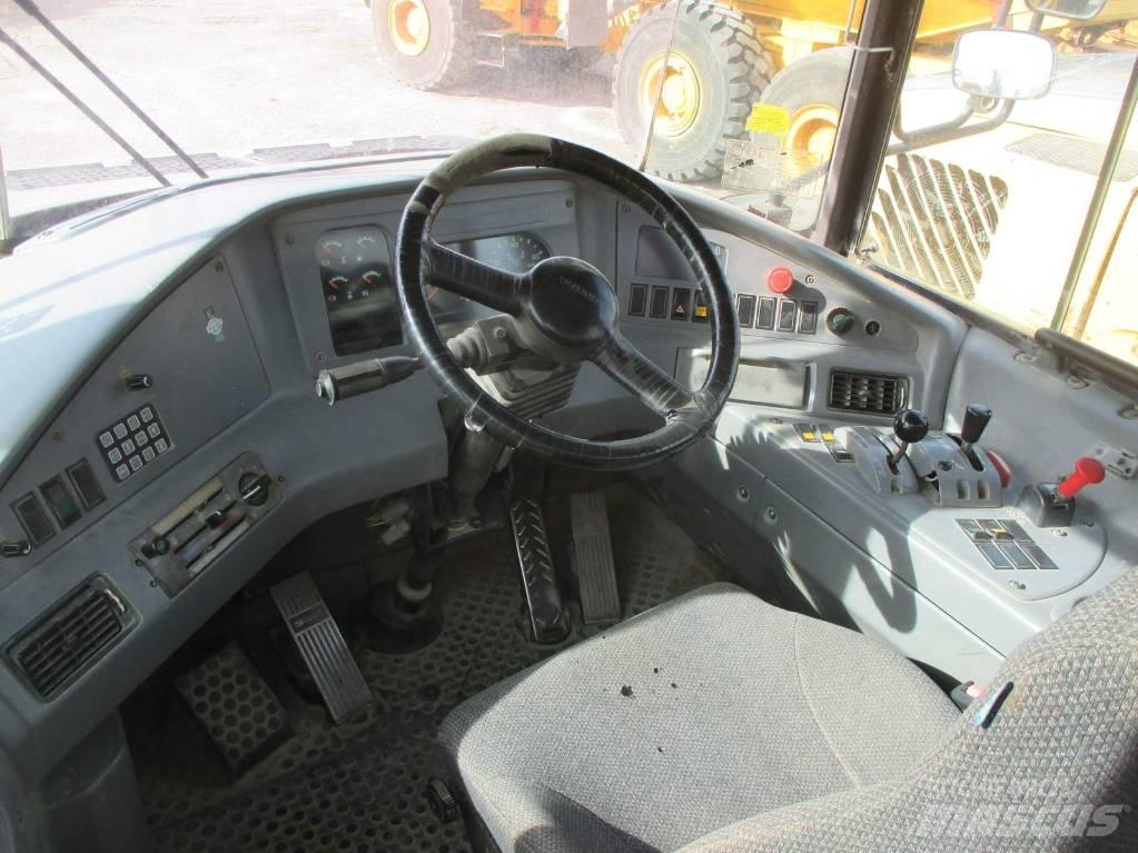 Volvo A 30 D Шарнирно-сочленённые самосвалы