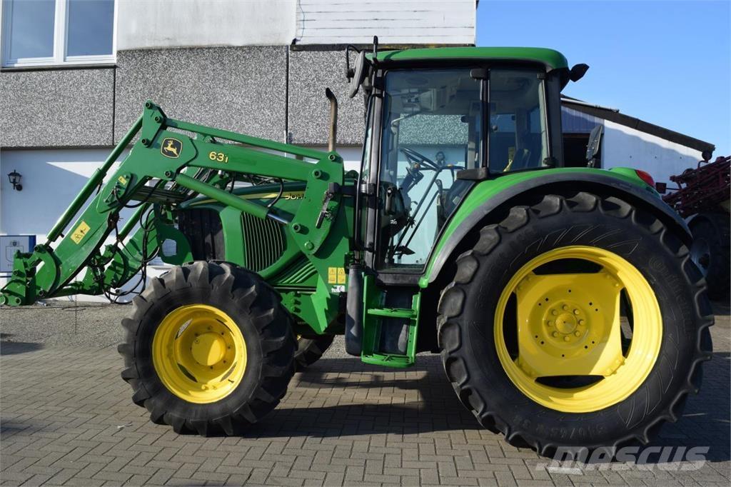 John Deere 6220 Трактора