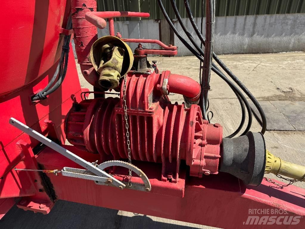 Hi-Spec 2500 Tanker Цистерны для перевозки суспензий