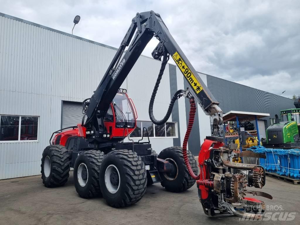 Komatsu 951 Харвестеры
