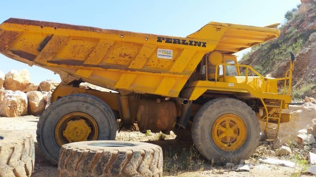 Perlini (ricambi) 366 Карьерные самосвалы