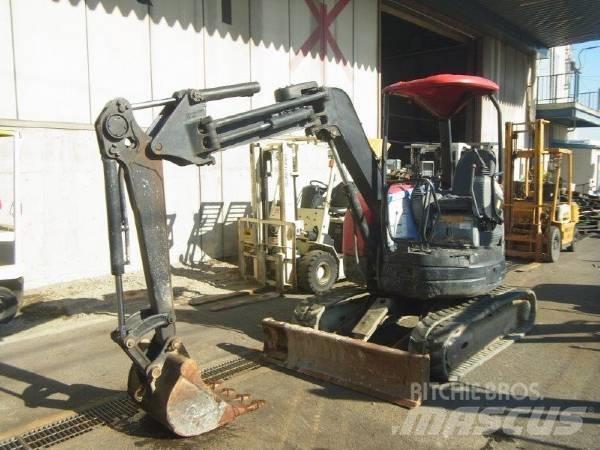 Komatsu PC30UU-3 Мини-экскаваторы