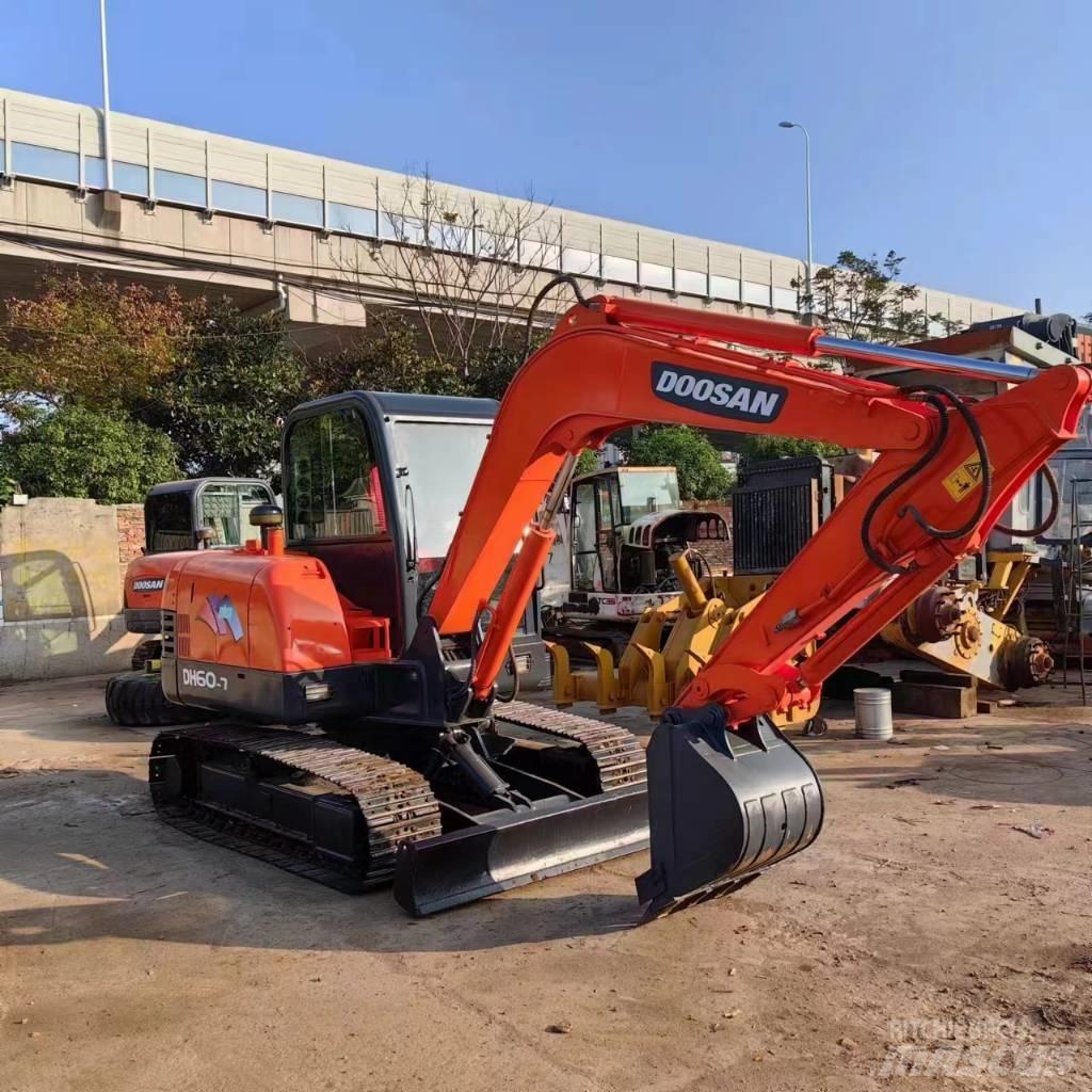 Doosan DH 60-7 Мини-экскаваторы