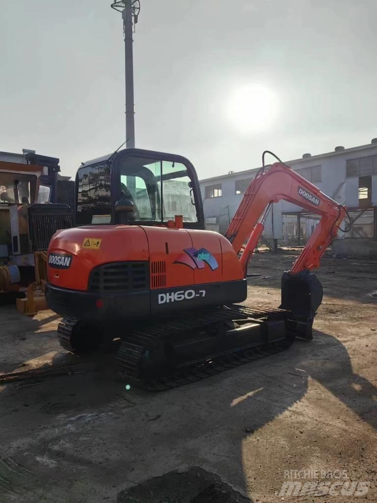 Doosan DH 60-7 Мини-экскаваторы